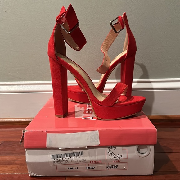 Red women’s size 7 heels - Picture 2 of 4